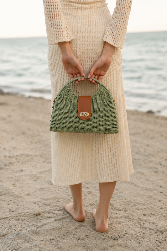 Woven tote bag for women designed for vacations and travel