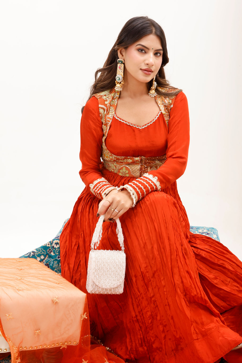 Sunehri White Mini Bag