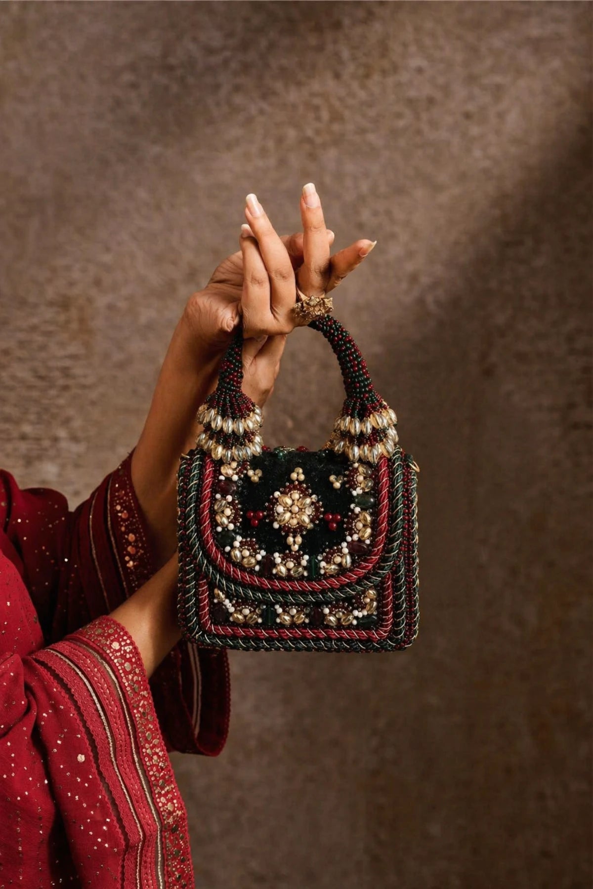Bridal bag for women featuring handcrafted floral beadwork