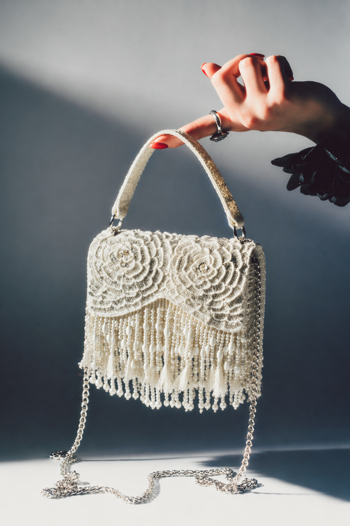 White festive occasion bag designed beautifully for receptions and cocktail dressing