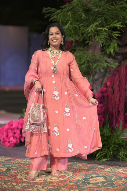 Heer Pink Potli